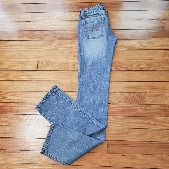 Wet Seal Straight Leg Med Wash Jeans Sz 1 - Picture 4 of 6